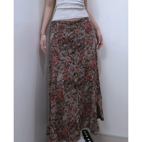 Floral Vintage Button-up Maxi Skirt - Picture 1 of 5